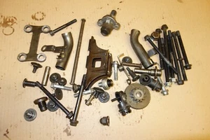 SUZUKI GSXR750 GSXR 750 honda 1988 1989 trabajo lote de varias piezas motor - Imagen 1 de 7