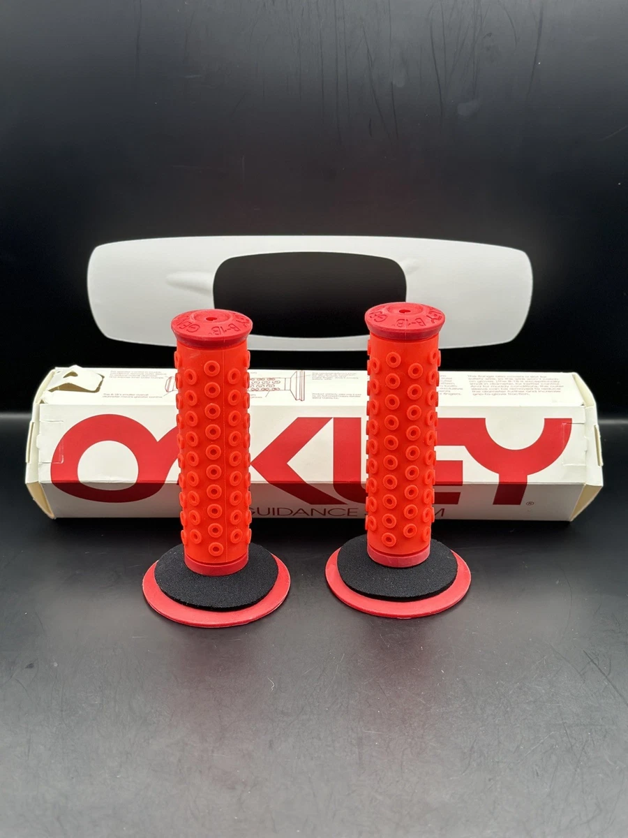 OAKLEY B-1B grip グリップ　未使用　BMX eBay Finds: Oakley B-1B Guidance System BMX handlebar grips