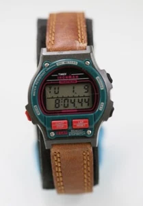 Timex Reloj de Mujer Gris Verde Plástico 100m Piel Marrón Alarma Fecha Cron - Imagen 1 de 6