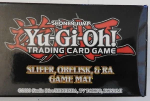 COLCHONETA DE JUEGO KONAMI YUGIOH SLITHER, OBELISCO & RA EN CAJA/NUEVA - P&P GRATIS REINO UNIDO - Imagen 1 de 5