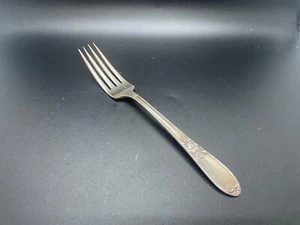 Tenedor de cena vintage Wm Rogers Mfg Co Priscilla Lady Ann plateado - Imagen 1 de 5