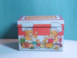 VINTAGE 1979 NEW NEVER USED ENESCO LUCY & ME TEDDY BEARS COOKING RECIPE BOX - Picture 1 of 6