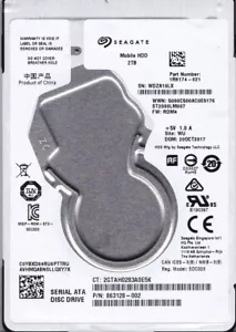 ST2000LM007 parte superior: 1R8174-021 fw: RDM4 sn: WDZ WU 2017 2 TB SATA 2,5" SEAGATE - Imagen 1 de 4
