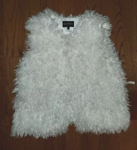 SEQUIN HEARTS Girls White Poodle Fur Lined Vest Single Hook Front size Large NWT - Picture 1 of 12