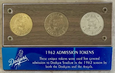 1962 LOS ANGELES DODGERS ADMISSION (3) TOKENS IN DISPLAY GRAND OPENING SEASON - Image 1 of 2