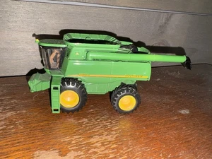 ERTL DIECAST JOHN DEERE 1/64 9860 STS COMBINE FREE SHIPPING - Picture 1 of 6