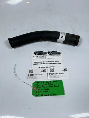Manguera de cuello de llenado de tanque de combustible OEM 1998-2002 Dodge Ram 1500-3500 52102375AA Foto 1 de 4