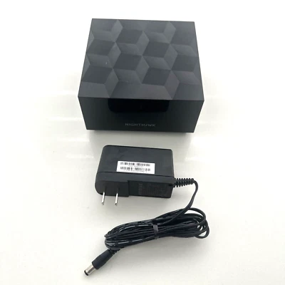 NETGEAR MR70 - AX-3000 Nighthawk - WiFi 6 router - Image 1 of 4