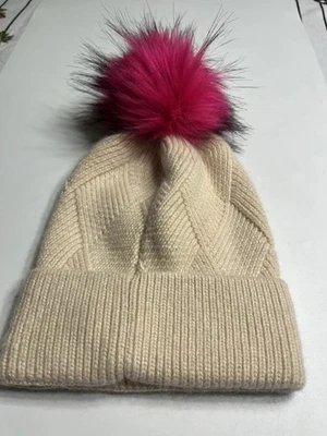 Anthropologie Gorro de Invierno PomPom Rosa Caliente Pom Pom Acanalado Mezcla de Lana Crema Cálido Foto 1 de 4
