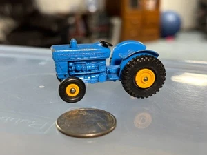 Matchbox Lesney #39-C Ford Tractor - Picture 1 of 9