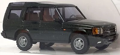 Busch NEW HO 1/87 Scale Land Rover Discovery in Dark Metallic Green Finish - Image 1 of 3