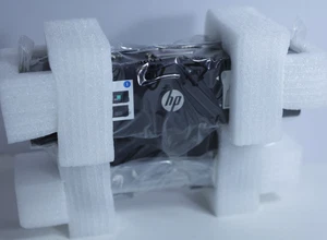 NEW HEWLETT PACKARD DOCK VB041AA-ABA - Picture 1 of 6