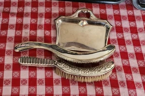 Mesa de paté de plata RASPADOR DE MIGAS herramienta Manning Bowman & Co, con dos cepillos para migas - Imagen 1 de 15