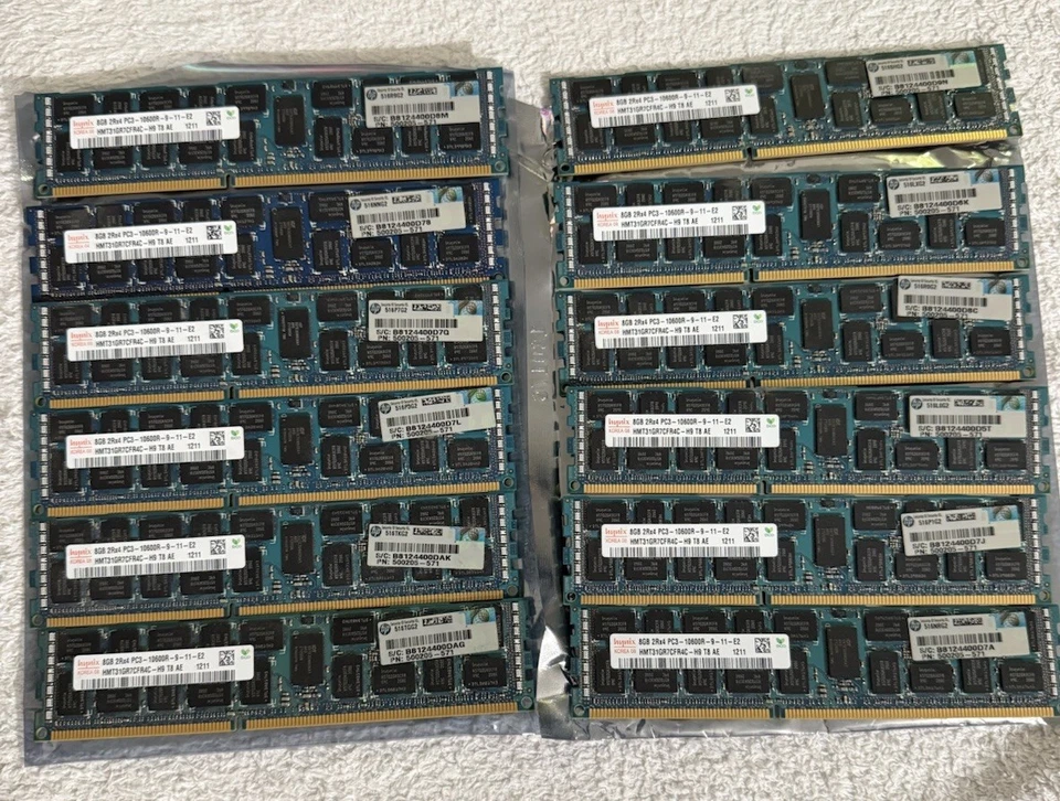 LOT 12x Hynix HP 8GB 2RX4 PC3-10600-9-11-E2 DDR3 240p SERVER ECC RAM 500205-571 - Image 1 of 1