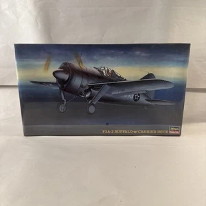 Hasegawa 1/72 F2A-2 Buffalo w/Carrier Deck Fighter Model AP141 Factory Sealed - Bild 1 von 6