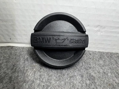 BMW 528I XDRIVE F10 2009-2010 2012-2016 - Tapa de aceite del motor 8507153 Foto 1 de 4