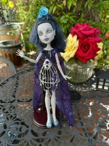 Mattel 2014 Monster High Elle Eedee Doll Boo York, Boo York Gala Ghoulfriends - Picture 1 of 10