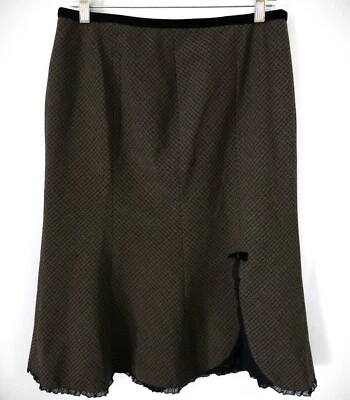 Falda a Cuadros Diamante Marrón Cinta Medida De Colección con Volantes Lazo Ranura Nunca Usada Talla 8 Foto 1 de 4