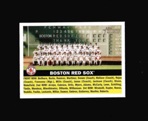 2005 Topps Heritage #111 BOSTON RED SOX Team Card unmarked checklist