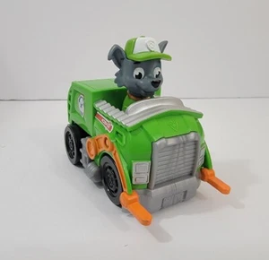 Paw Patrol Racers Rocky Green Recycle Müllwagen Fahrzeug Figur Spin Master - Bild 1 von 6