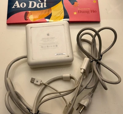 Apple DVI to ADC adaptor A1006 825-5715-A - Image 1 of 4