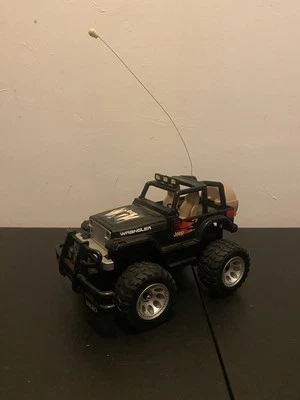 Nikko Jeep Wrangler RC Car Truck w/ Remote 27 MHz No Remote Untested VTG 90s - Image 1 of 4