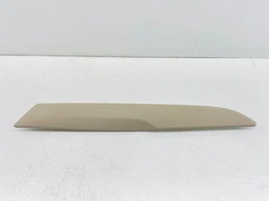 Cadillac XTS 2013-2019 reposabrazos de puerta interior delantera derecha panel de ajuste OEM 22940290 - Imagen 1 de 8