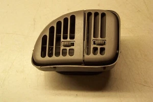 GM 15029104 Genuine Parts Dashboard Air Vent - Picture 1 of 3