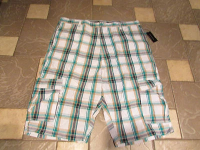 NEW SEAN JOHN PLAID CARGO SHORTS MENS 50B MW150203B TROPICAL GREEN  FREE SHIP - Image 1 of 4