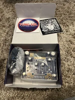 Electro-Harmonix EHX Mod Rex Polyrhythmic Modulator Guitar Effects Pedal w/ MIDI - Image 1 of 4