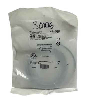 ALLEN BRADLEY 872C-A2N12-A2 /B INDUCTIVE PROXIMITY SENSOR 20-250VAC 2mm NSFS - Image 1 of 2