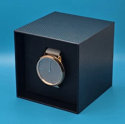 Garmin Vivomove Rose Gold Luxe Smart Watch - 18k Gold - With Box - Image 1 of 4
