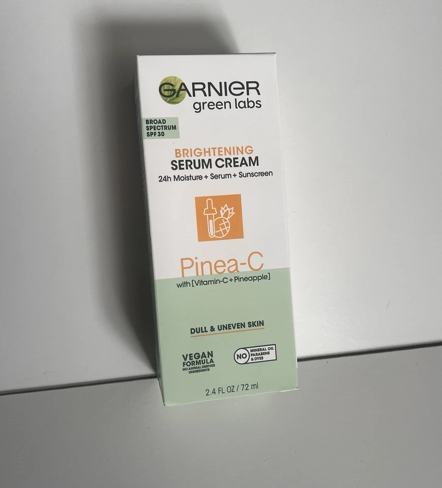 НОВАЯ осветляющая сыворотка-крем Garnier Green Labs для веганов сосны - Изображение 1 из 4