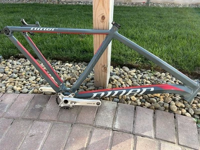 Cuadro Aluminio Niner Air 9 L Buen Estado Azul Grisáceo/Rojo con extras Foto 1 de 4