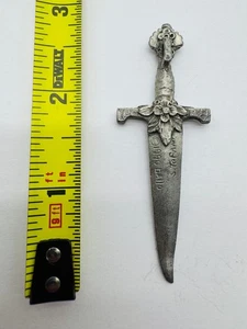 Ciondolo pugnale in peltro Gallo 2,5 pollici design floreale vintage - Foto 1 di 3