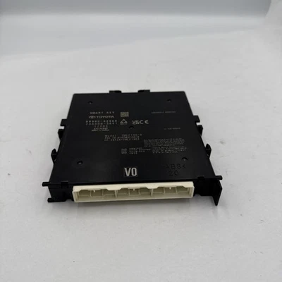 Unidad de computadora módulo de control de llave inteligente Lexus NX350H 2022-2024 89990-78381 OEM Foto 1 de 4