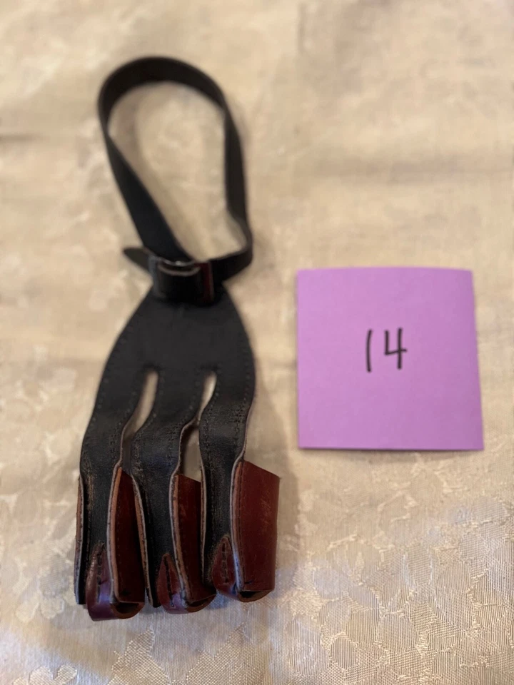 Archery Shooting Glove Vintage Longbow XL Leather USA - Image 1 of 2