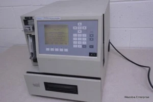 ACQUAS 717 PLUS AUTOMAPLER WAT078900 HPLC - Foto 1 di 1