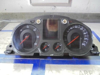 VW Passat 3C 2.0 TDI Tacho Kombiinstrument 3C0920870Q - Bild 1 von 4