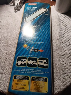 Mantenedor de batería de panel solar Sunforce 58012 Coleman de 2 vatios Foto 1 de 4