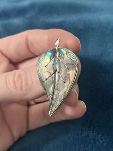 Vtg MEXICAN Sterling Silver Abalone Shell Leaf Pin Brooch .925 Signed CMO #km - Picture 1 of 3