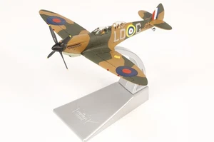 AA29203 Corgi Spitfire T.Mk 9 1/72 Model SM520 Spitfires.com - Picture 1 of 2