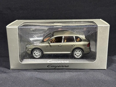 Porsche Cayenne 1:43 concesionario modelo Minichamps Foto 1 de 4