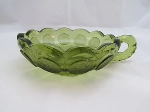 VINTAGE GREEN GLASS BOWL / Candy's dish ( 22, box 1) - Picture 1 of 4