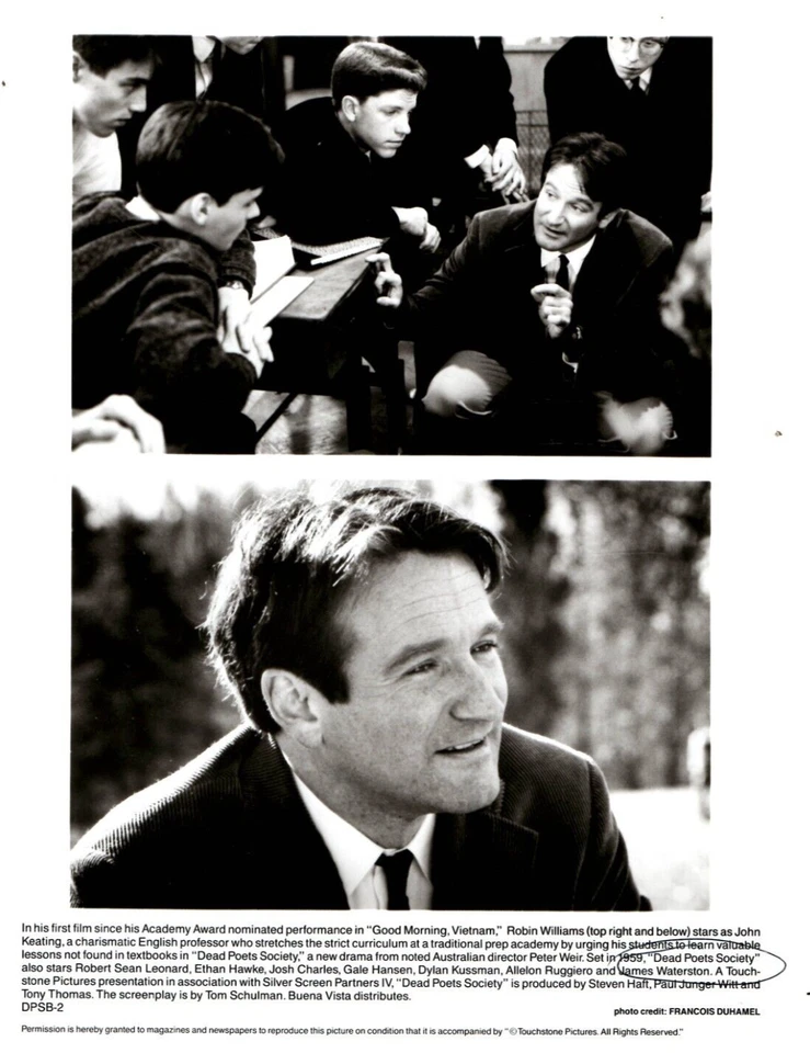 FOTOS DE PIEDRA DE TOQUE - SOCIEDAD DE POETAS MUERTOS - ROBIN WILLIAMS - FOTO PROMOCIONAL Foto 1 de 1