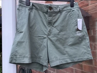 BNWT GAP GIRLFRIEND KHAKI HIGH RISE SHORTS US 16 - Image 1 of 4