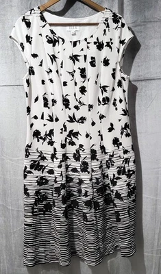 Vestido para mujer Elle blanco y negro con mangas de casquillo ~ talla XL Foto 1 de 4