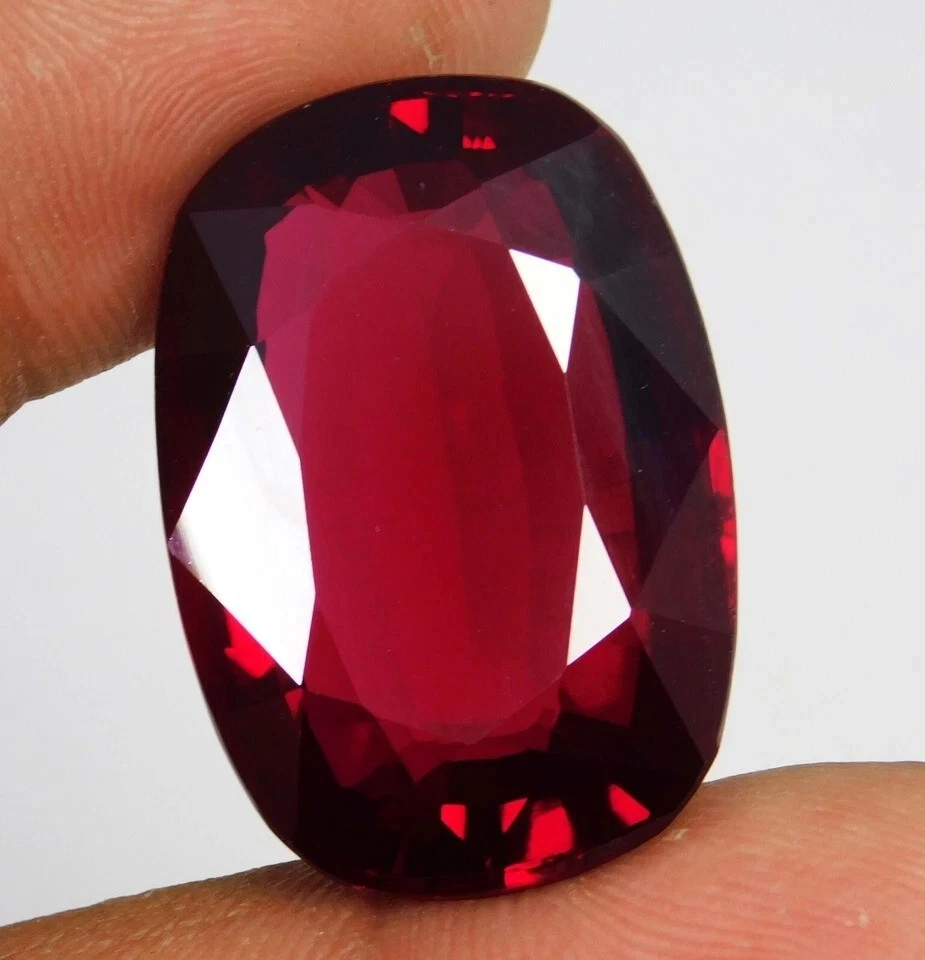 Certified 100 Ct Natural BURMA Pigeon Blood Red Ruby Loose Gemstone - Image 1 of 4