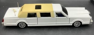 Majorette Limousine 1/32 Scale, Model 3045 Stretch Limo Diecast Car - Picture 1 of 11