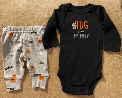 Hug your Mummy Halloween black and gray 2pc set - size Newborn - NEW - Image 1 of 4